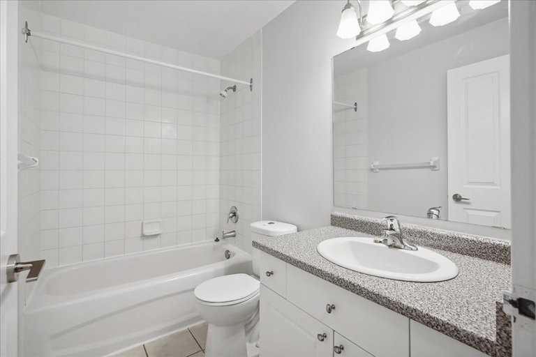 2311 Westheimer Rd #1564B - Photo 4 of 5