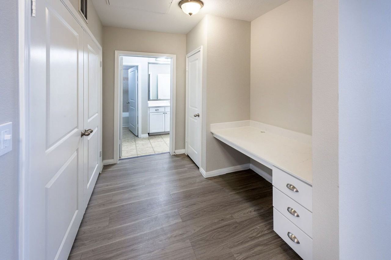 4002 Fannin St #2315A - Photo 4 of 6