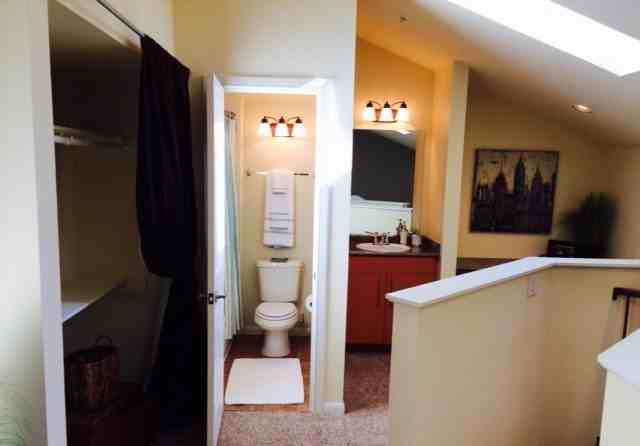 1002 Ross Ave #2007-2 - Photo 5 of 10