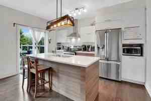 featured image of 11816 Vance Jackson Rd