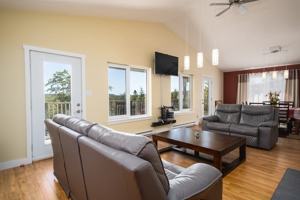 featured image of 11840 Parliament St