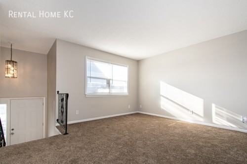 1218 E Cothrell St - Photo 3 of 27