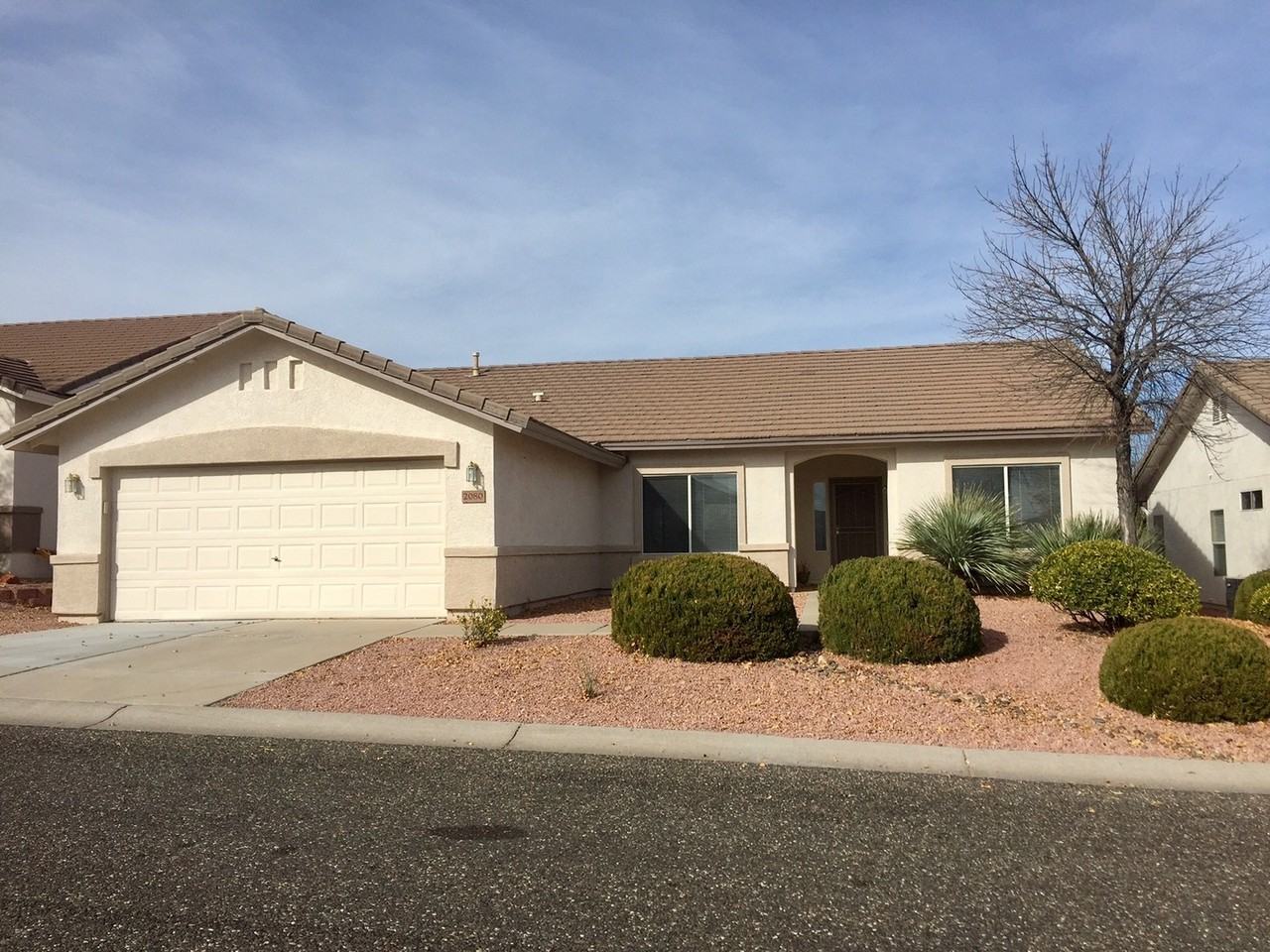 2080 W Trail Blazer Dr - Photo 2 of 19