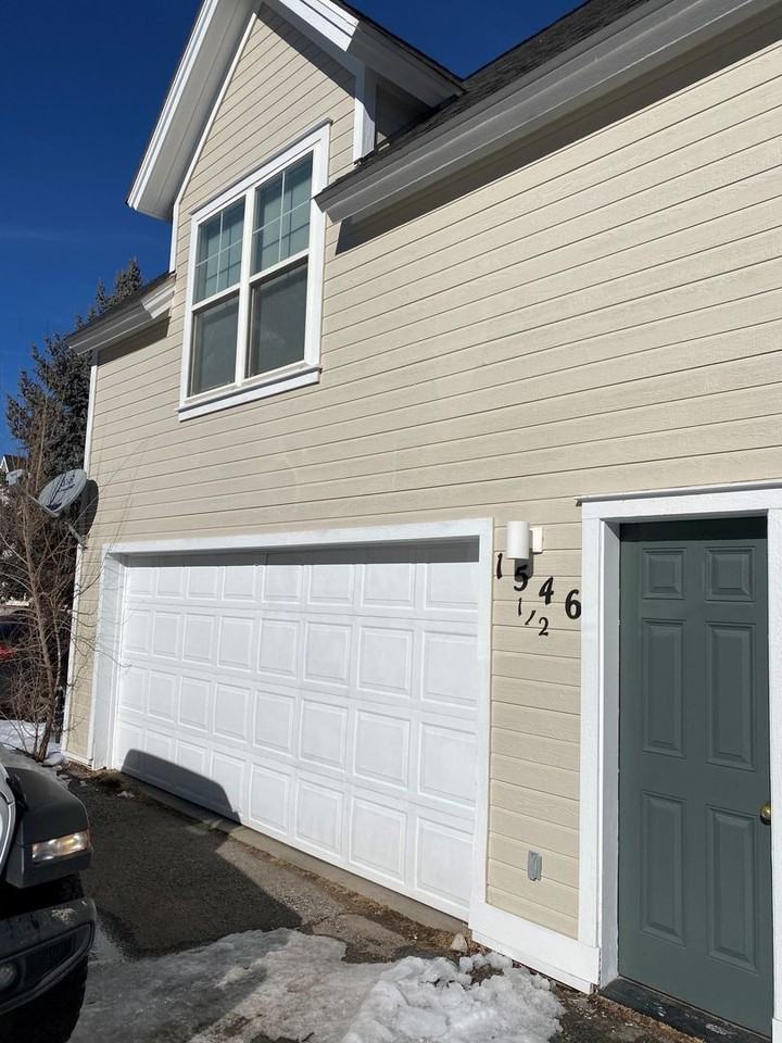 1557 Shepherds Lane - Photo 2 of 7