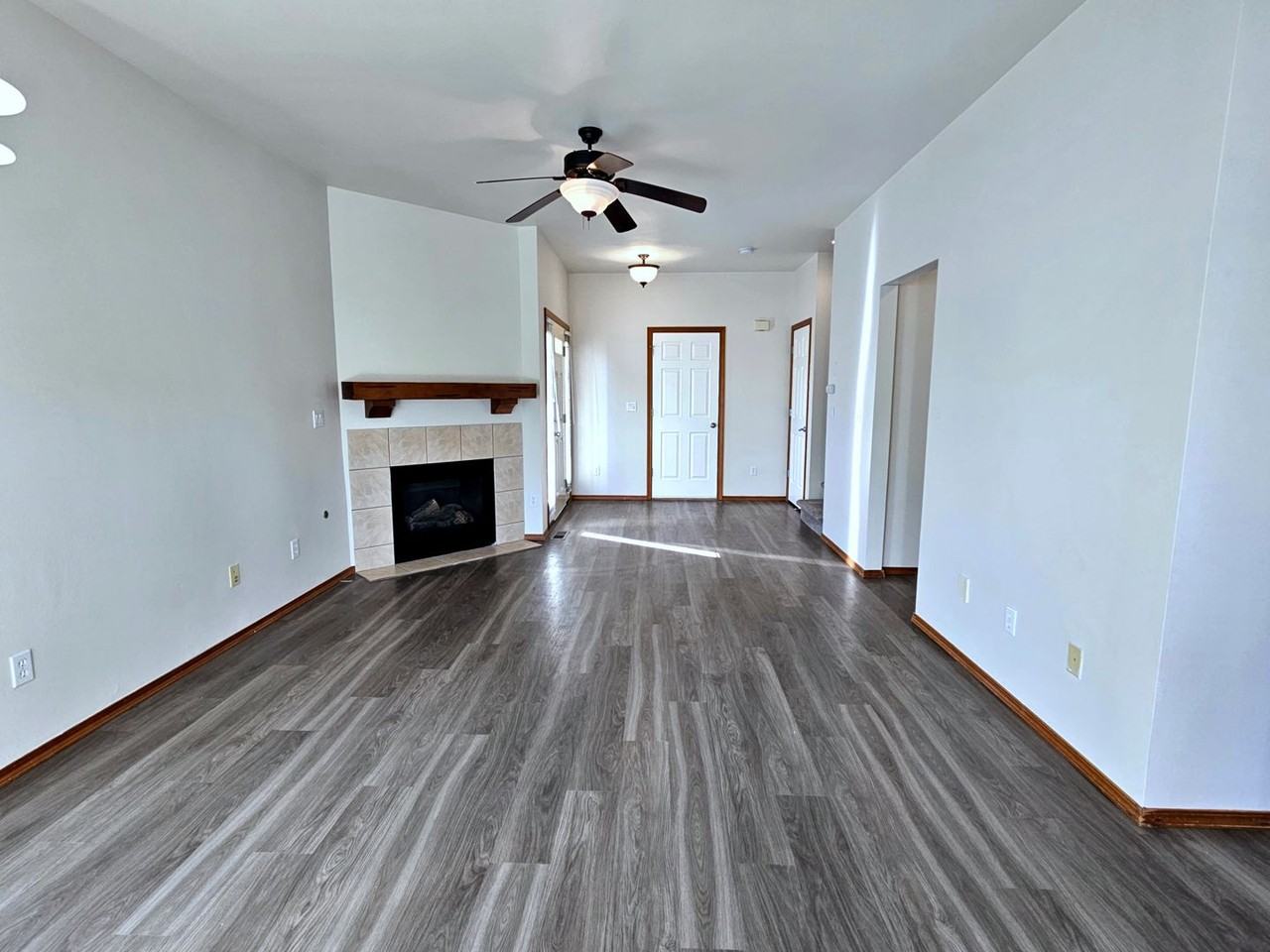 7700 W 6th Ave - Photo 4 of 27