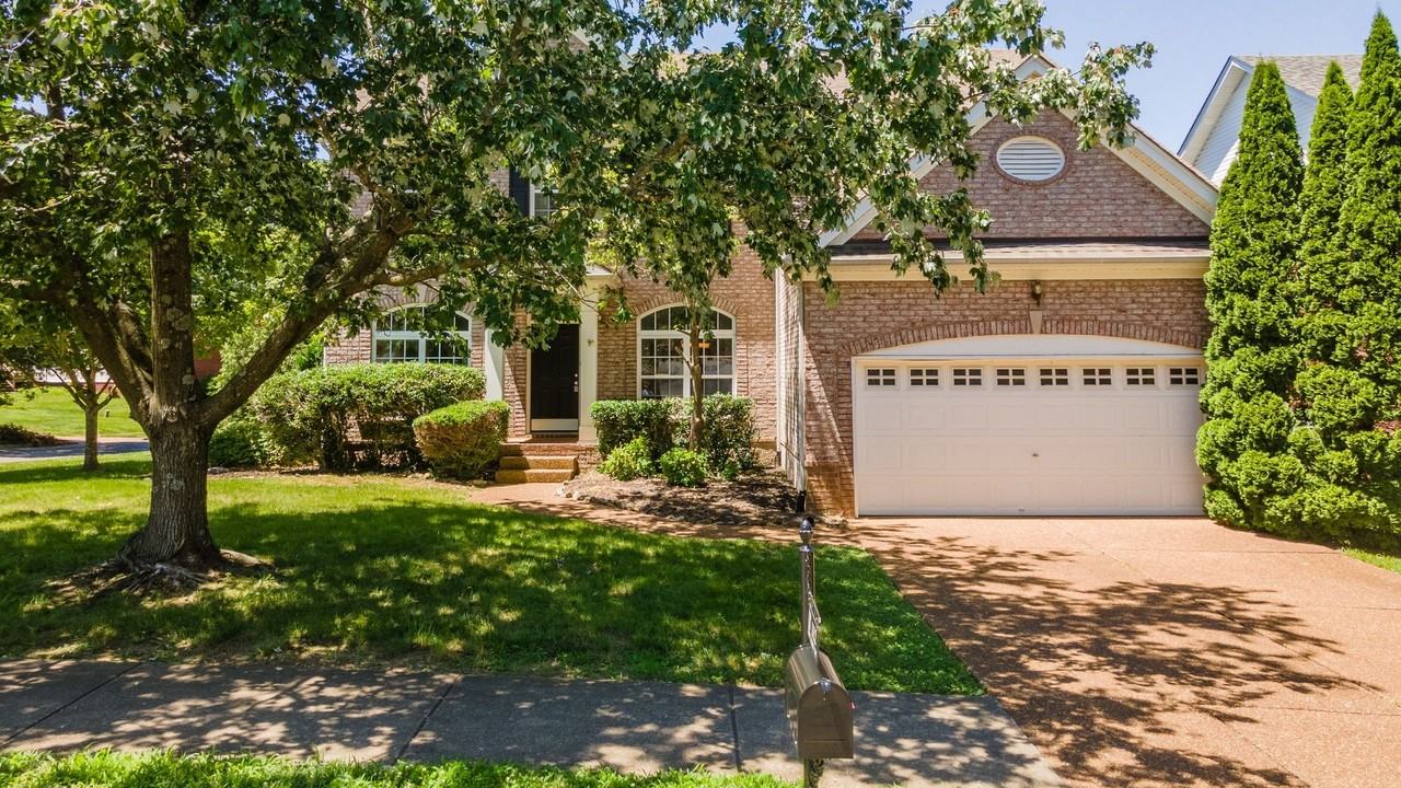 1322 Tilton Dr - Photo 2 of 50