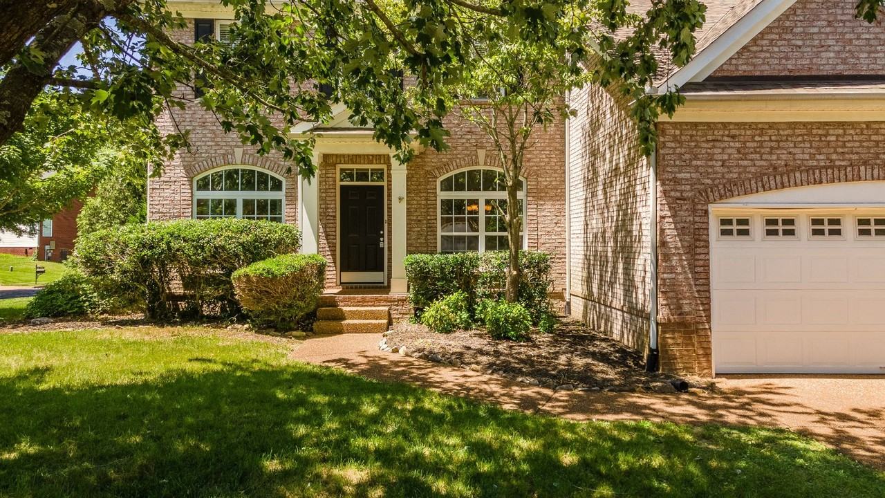 1322 Tilton Dr - Photo 3 of 50