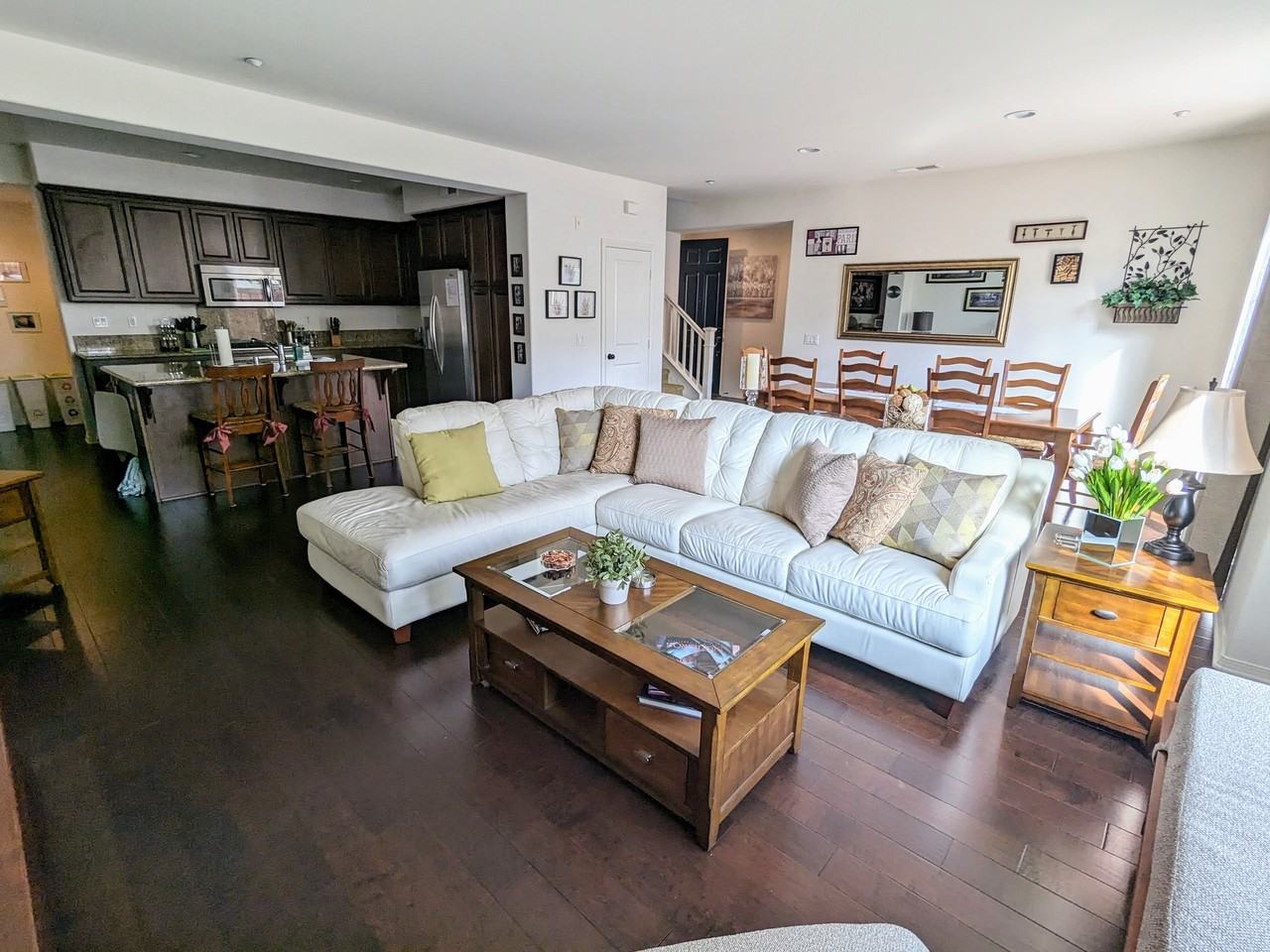 2222 Capistrano Way #B - Photo 3 of 17