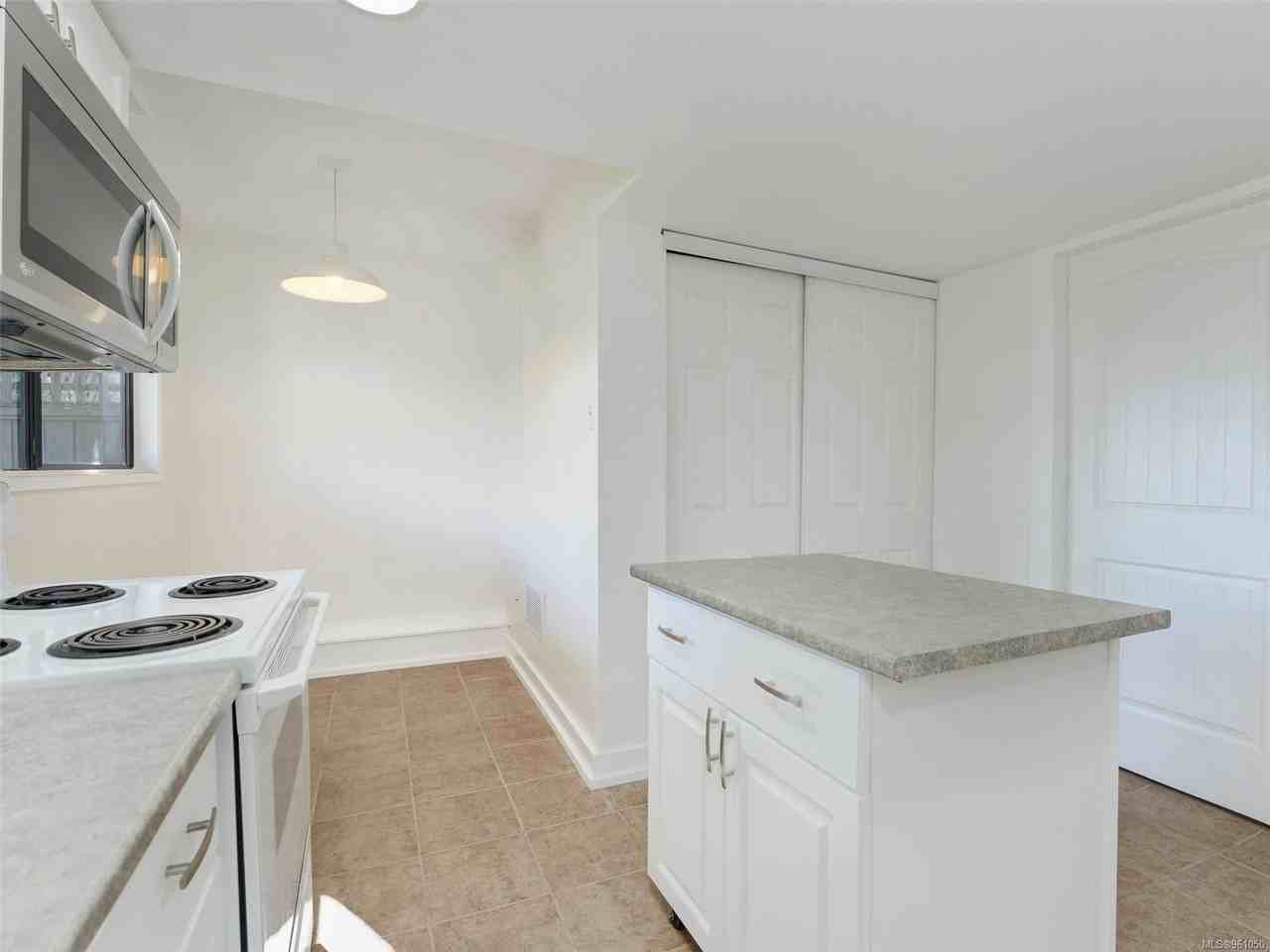 2359 Church Road - Photo 5 of 19