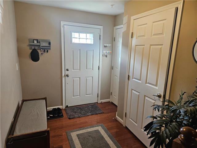 10 Gold Rose Ln - Photo 3 of 26