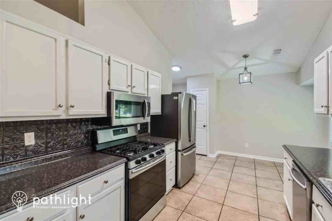 3820 Forsythia Way - Photo 2 of 19