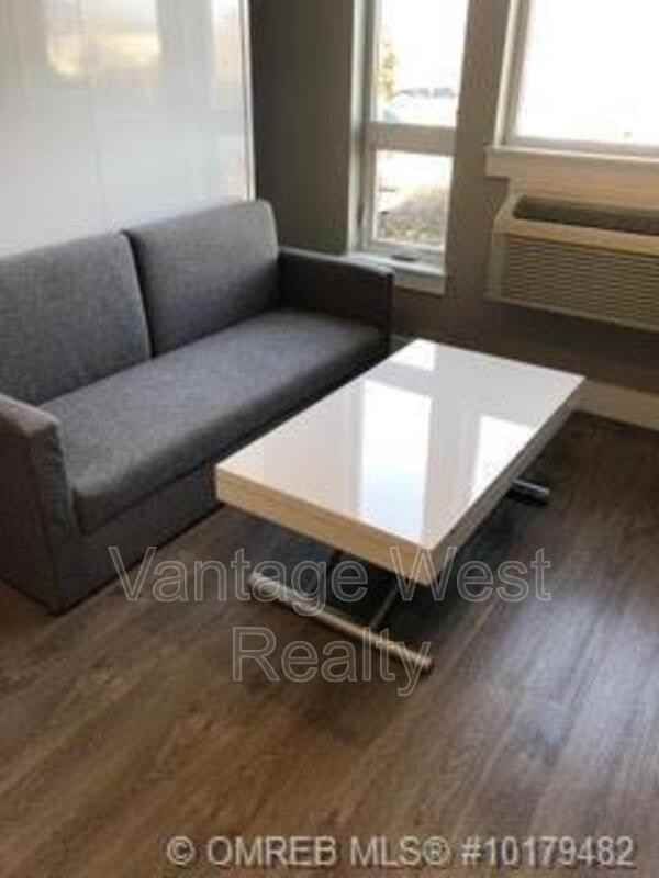 630 Leon Ave - Photo 2 of 12