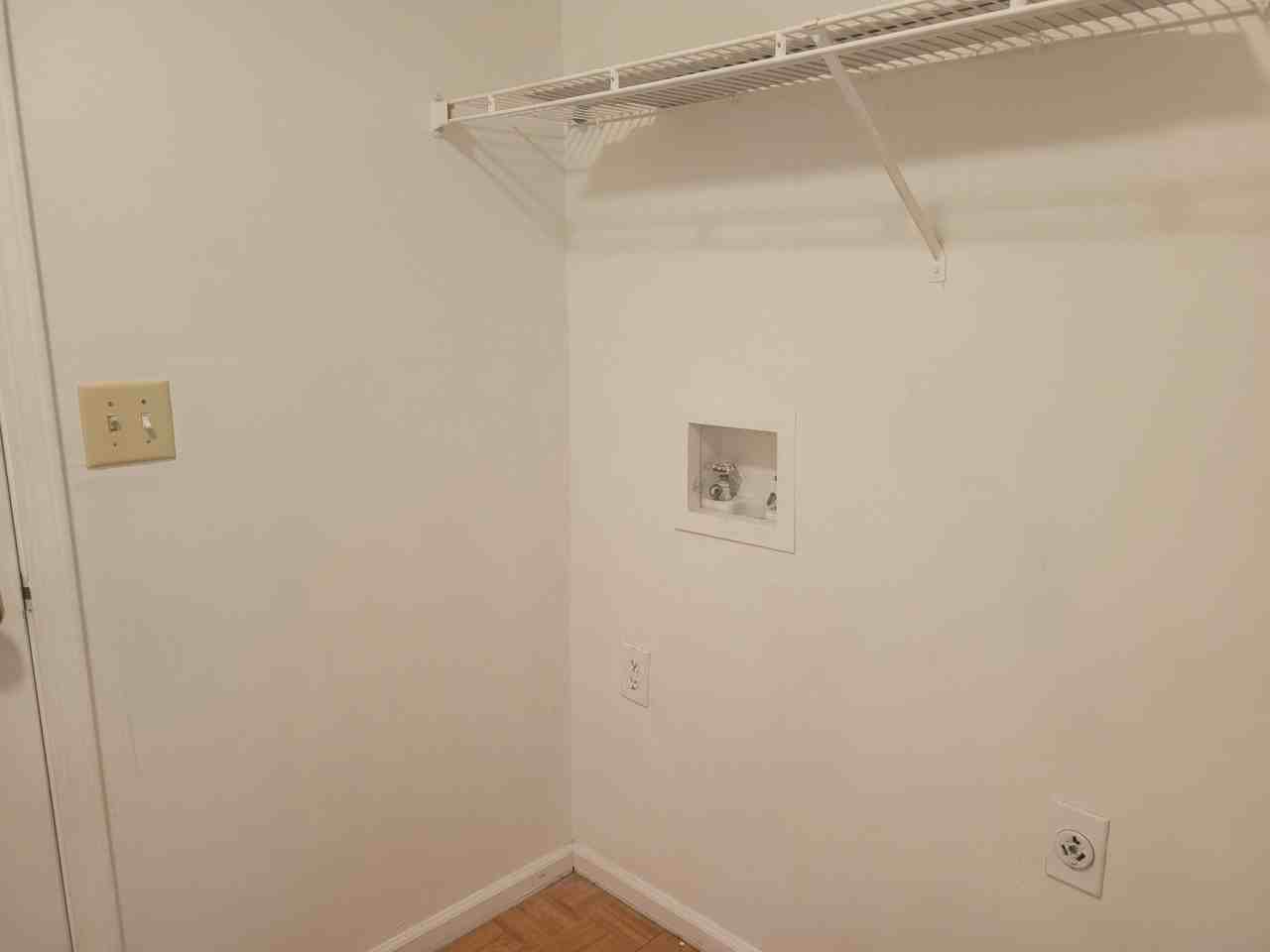 2820 Park Chase Dr #1 - Photo 2 of 16