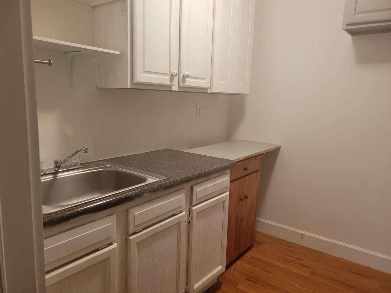 2820 Park Chase Dr #1 - Photo 7 of 16