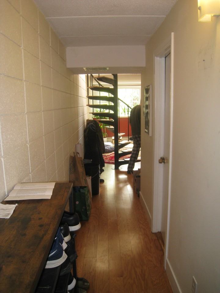 26 Inman St #3C - Photo 3 of 11