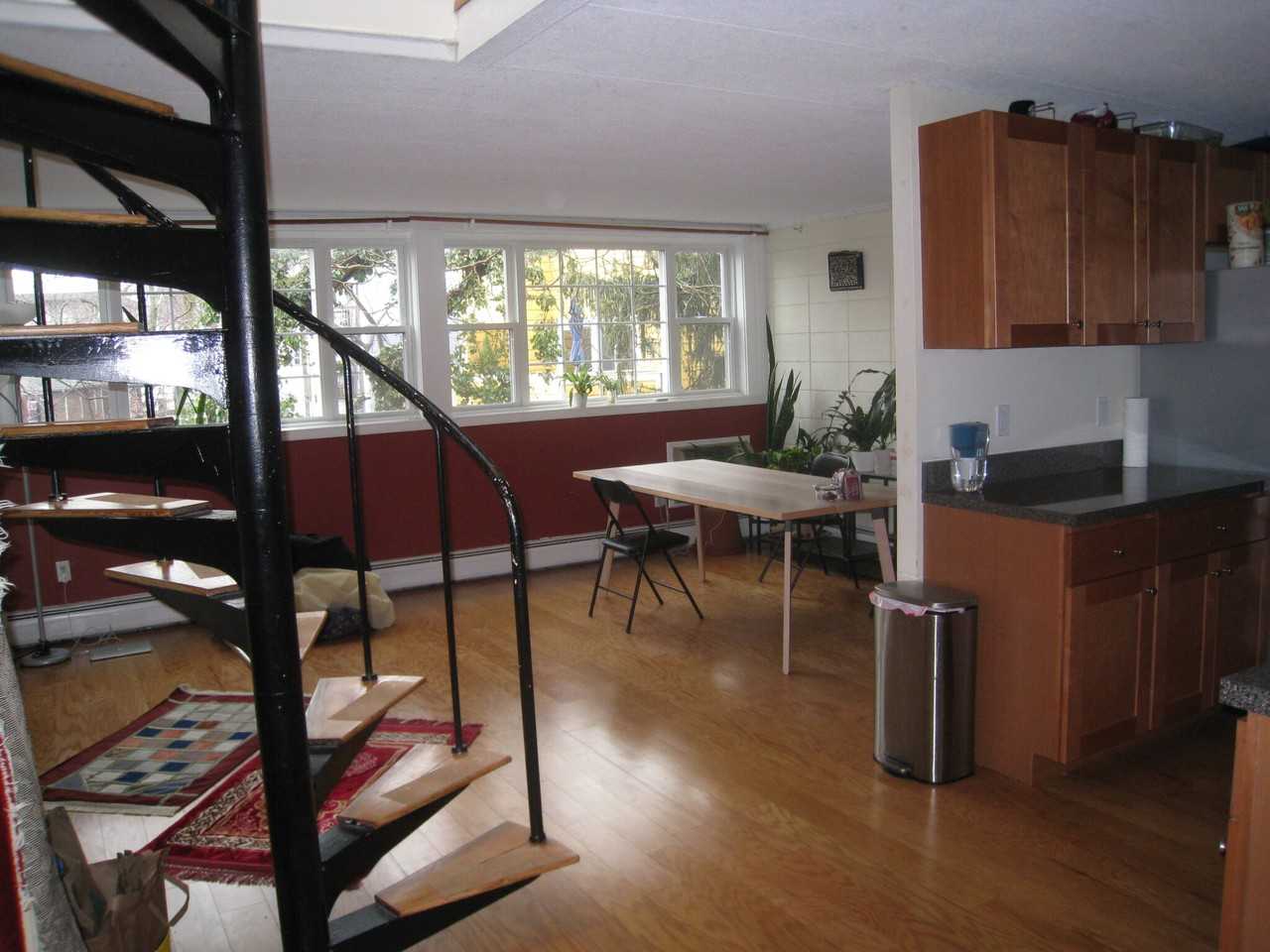 26 Inman St #3C - Photo 4 of 11