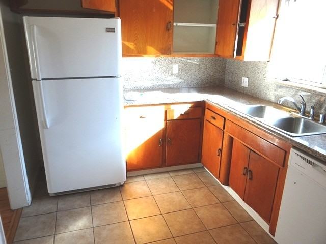 108 N Hayworth Ave - Photo 7 of 14