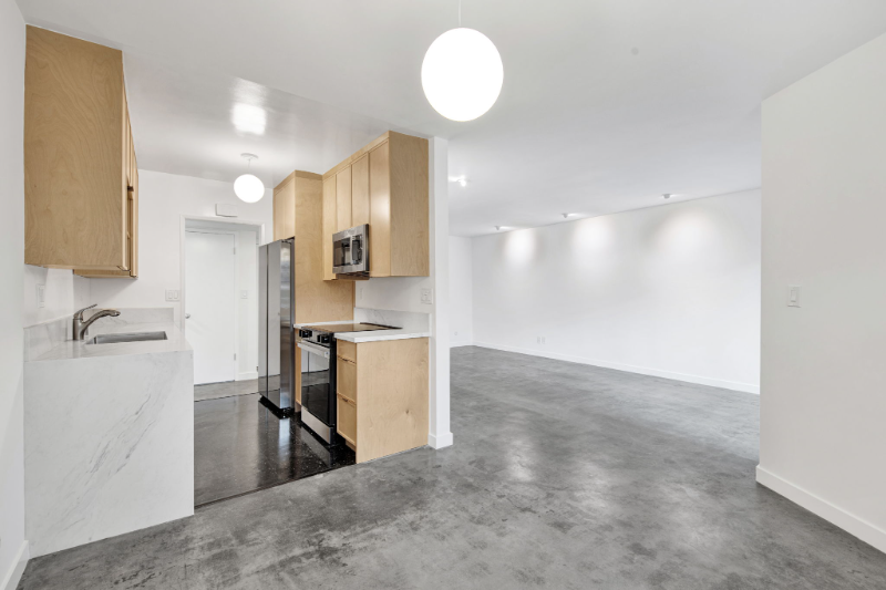 7767 Hollywood Blvd #106 - Photo 6 of 19