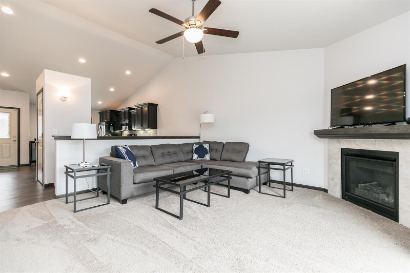 24 Renee Ln - Photo 2 of 20