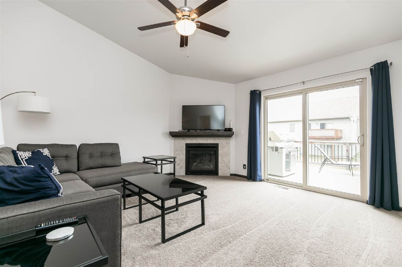 24 Renee Ln - Photo 3 of 20