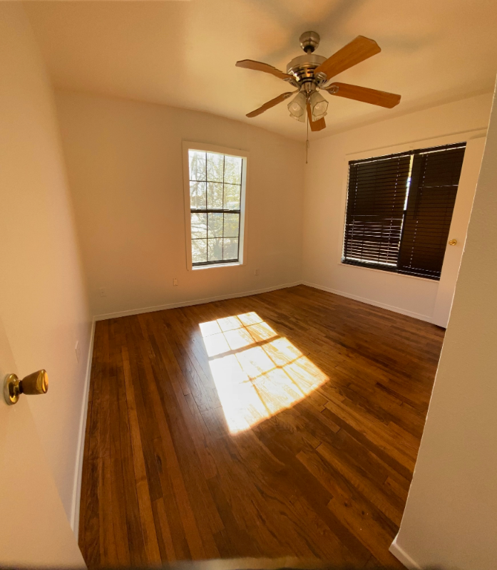 108 Lakeview St - Photo 2 of 8