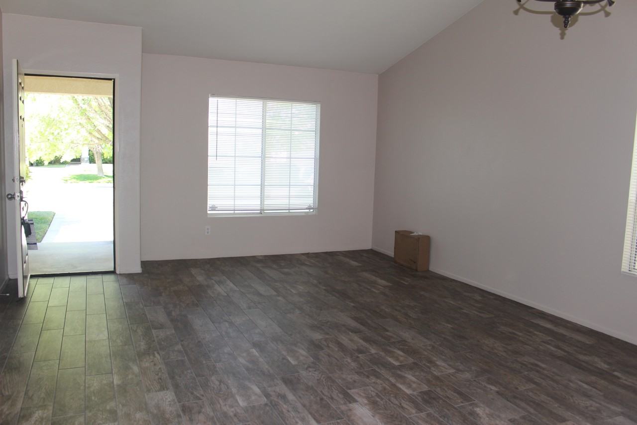 3365 Summer Breeze Ave #3365 - Photo 3 of 9