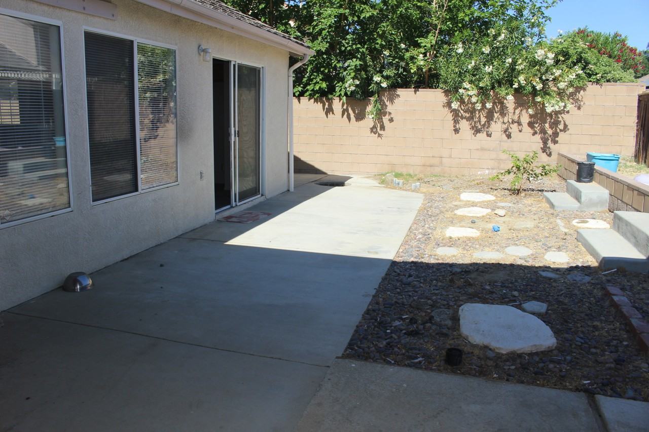 3365 Summer Breeze Ave #3365 - Photo 4 of 9