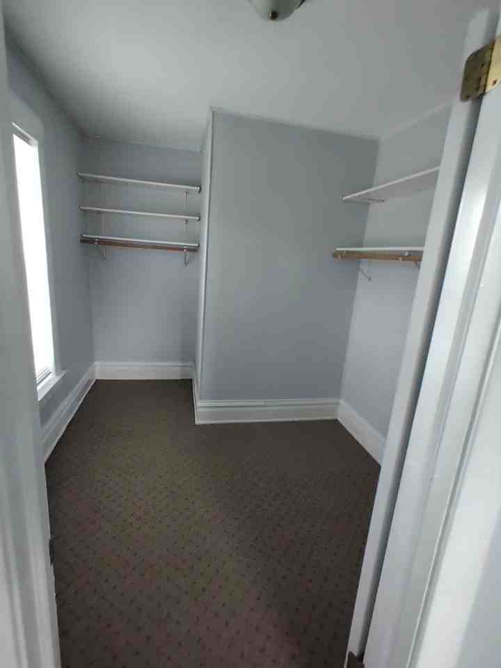 303 6th Avenue Northeast #NA - Photo 6 of 11