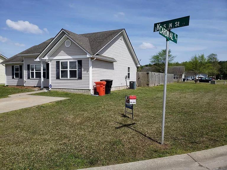 410 Kristin St - Photo 2 of 14