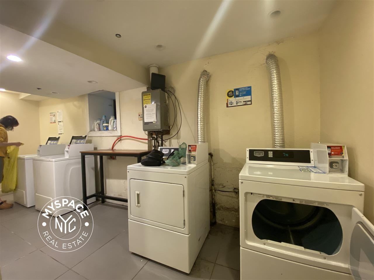 169 Rogers Ave #4B - Photo 3 of 10