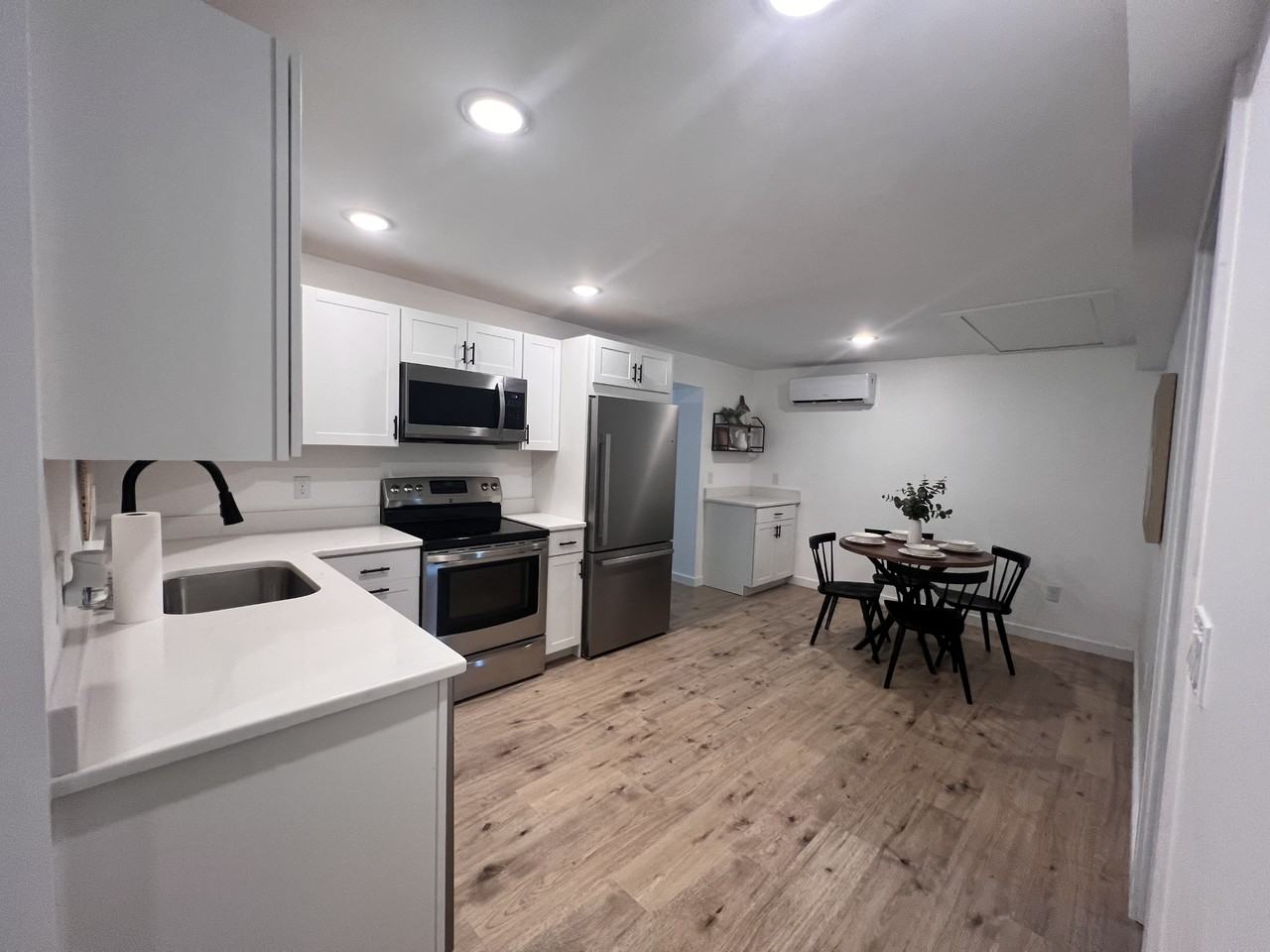 265 S Quaker Ln #NA - Photo 2 of 12