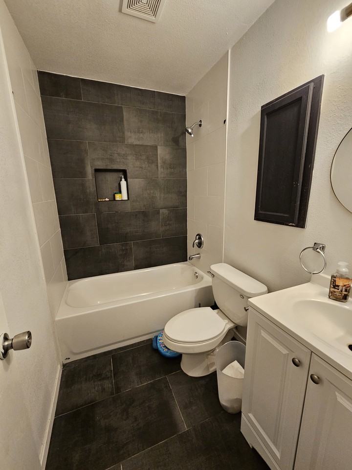 703 Mockingbird Ln #NA - Photo 2 of 10