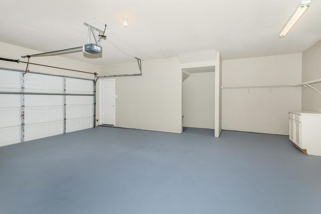 Mapleshade Ln #8893A - Photo 6 of 31