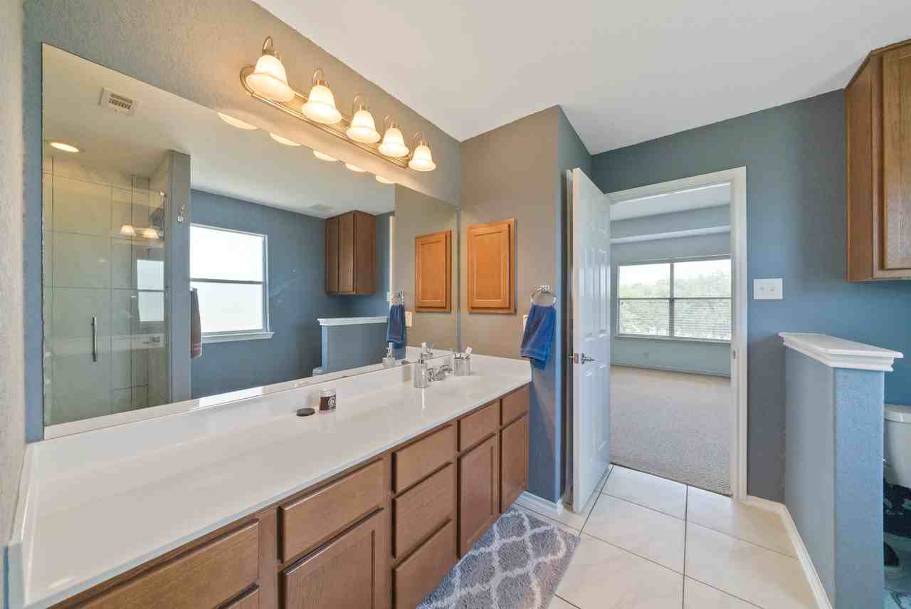 6940 Abbey Fls #NA - Photo 4 of 22