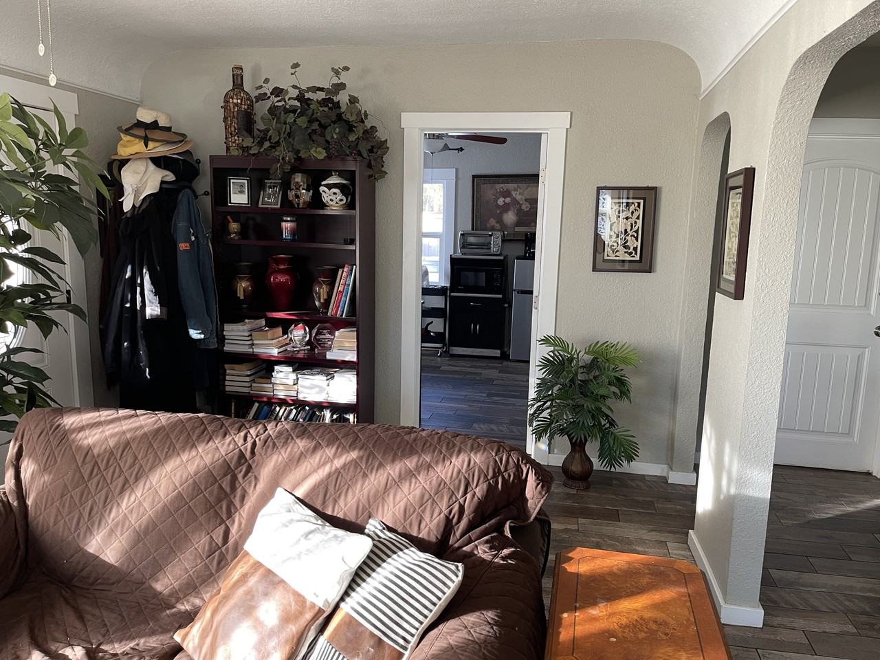 3435 Helix St #A - Photo 4 of 26