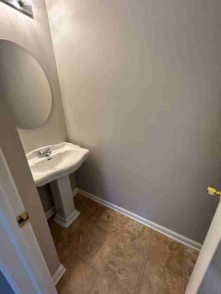 2387 Bridlewood Dr - Photo 7 of 21
