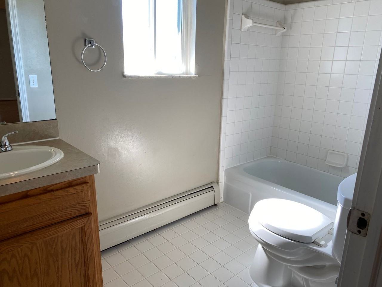 38584 Meadowdale St - Photo 6 of 22