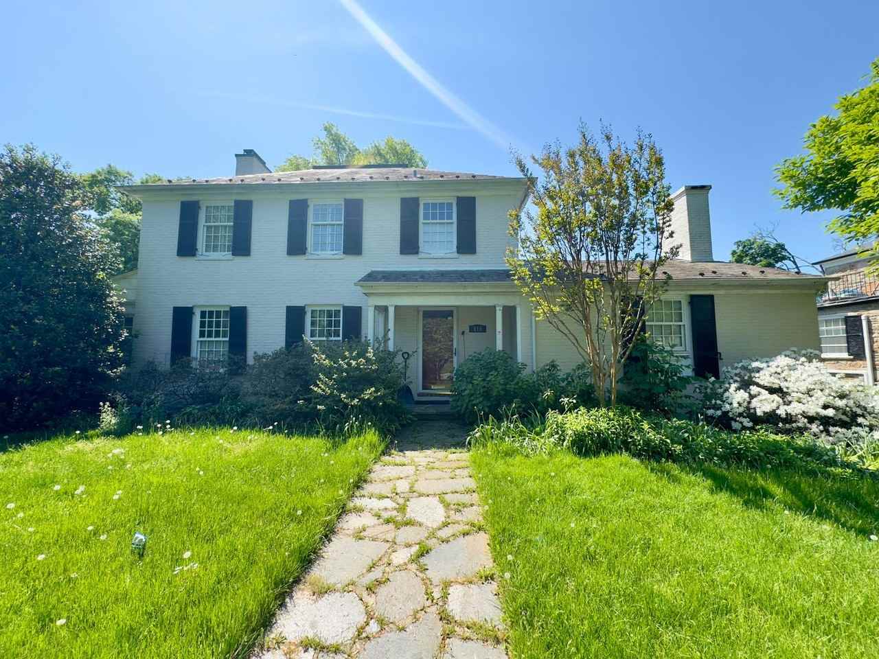 115 E Northern Pkwy - Photo 2 of 50