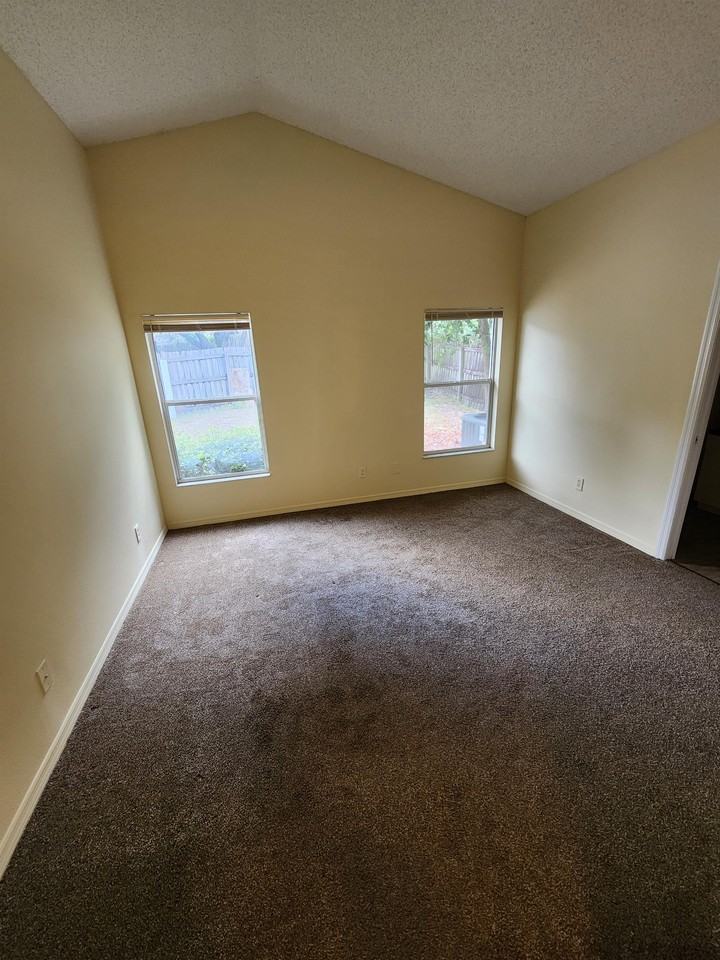 205 Summer Sails Drive #1 - Photo 3 of 10