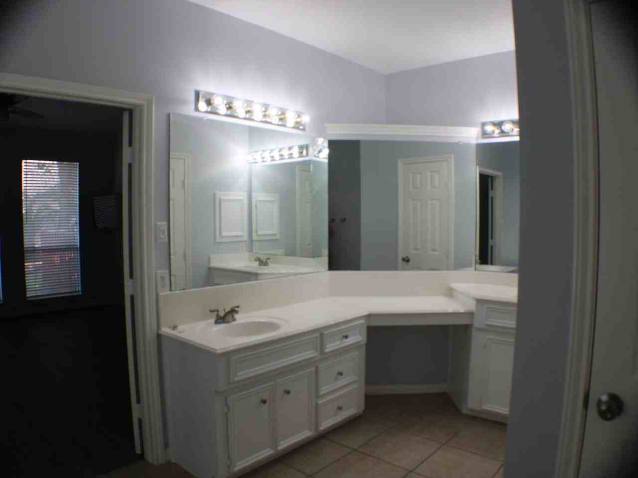 3204 Coral Ridge Dr - Photo 4 of 15