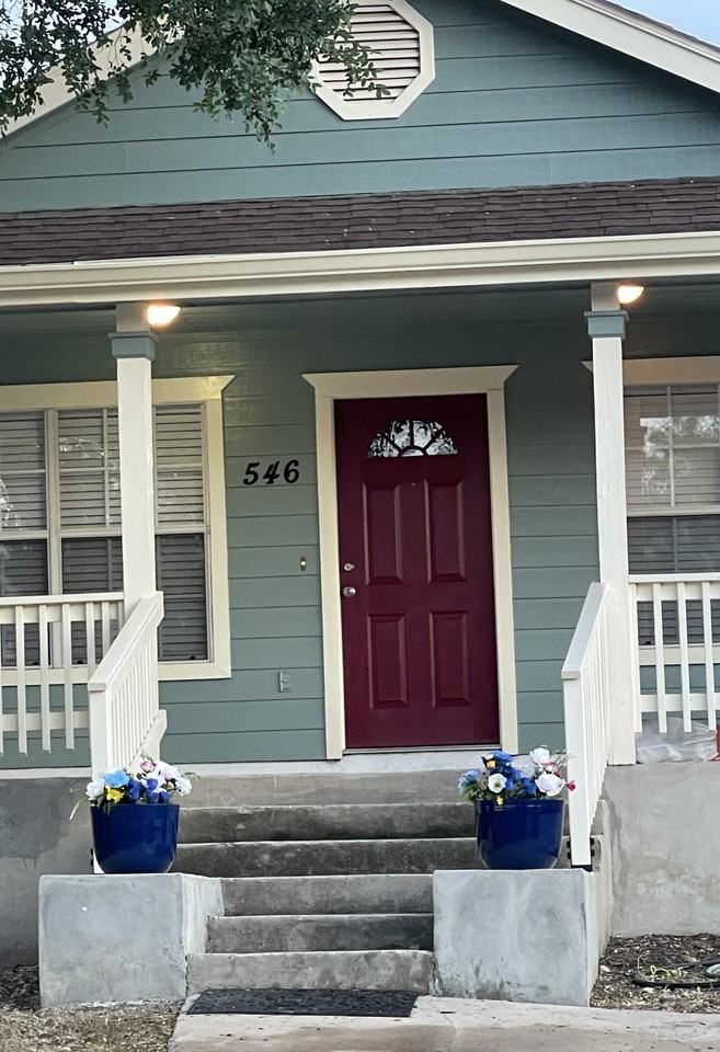 546 Yucca St #NA - Photo 2 of 25