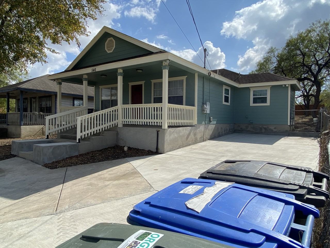 546 Yucca St #NA - Photo 3 of 25