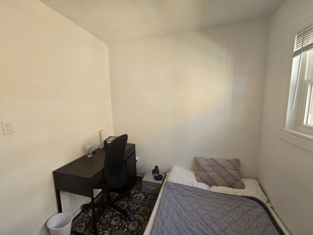 419 Jefferson St Ne #C - Photo 2 of 8