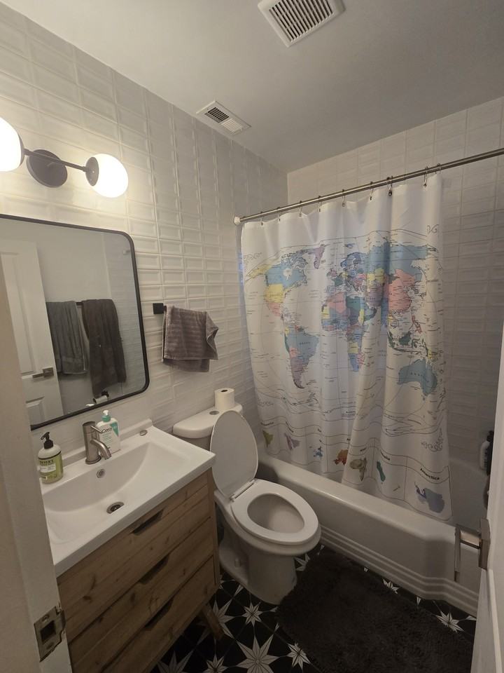 419 Jefferson St Ne #C - Photo 5 of 8