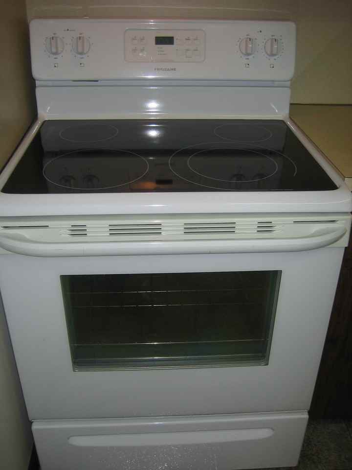 200 Kennedy Dr #4 - Photo 5 of 24