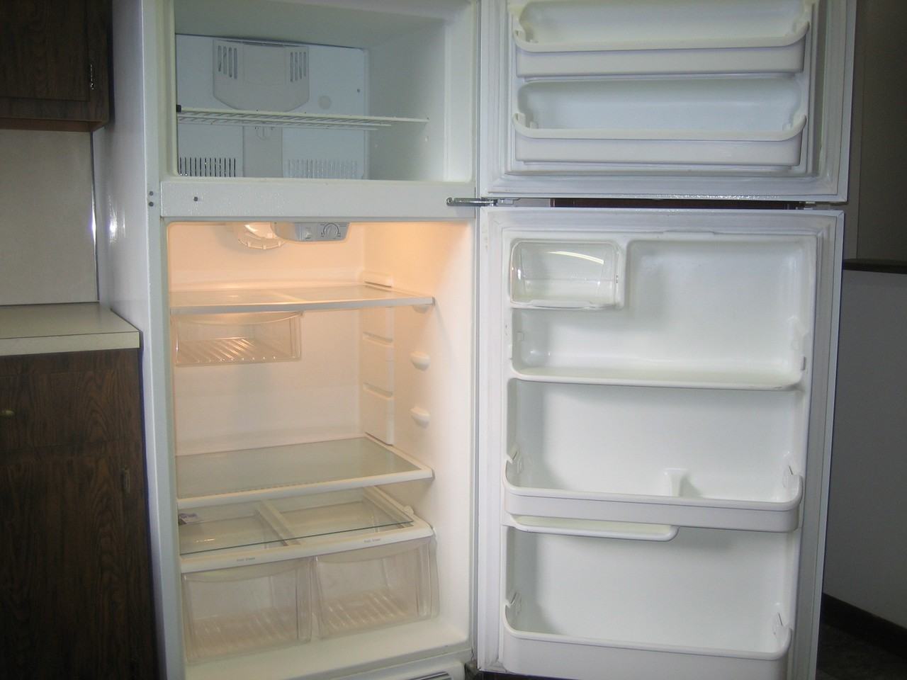 200 Kennedy Dr #4 - Photo 6 of 24