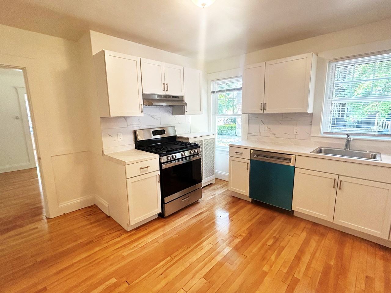 65 Dartmouth Ave #1 - Photo 3 of 11