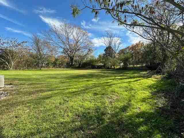 2208 Grove St #NA - Photo 2 of 10