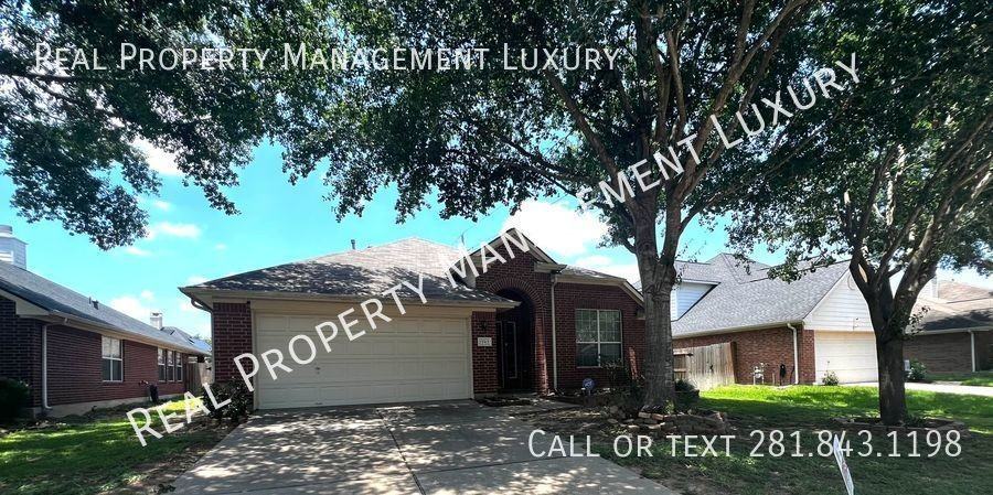 15315 Court Green Trl - Photo 2 of 25
