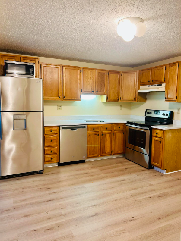 16 Elm St - Photo 2 of 4